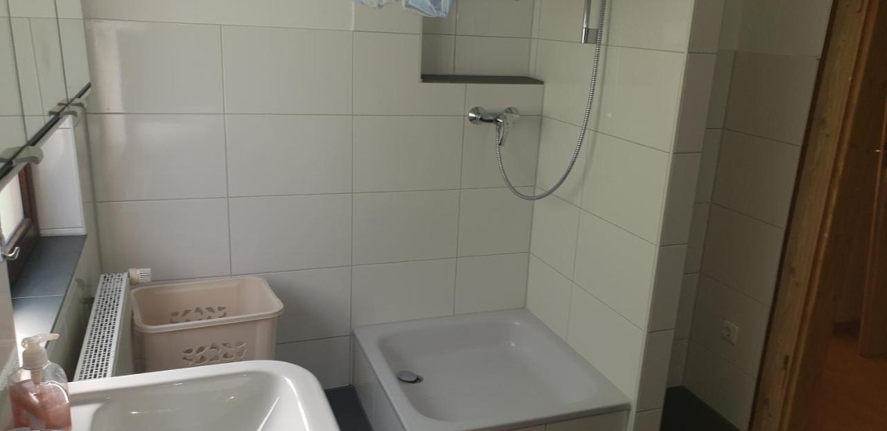 מיינץ Private Unterkunft Askinartar מראה חיצוני תמונה